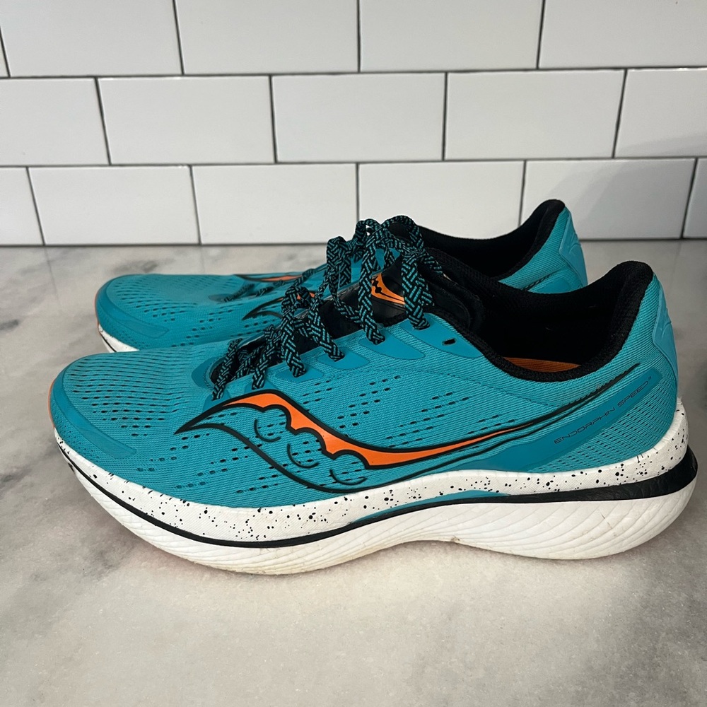 Saucony endorphin Speed 3